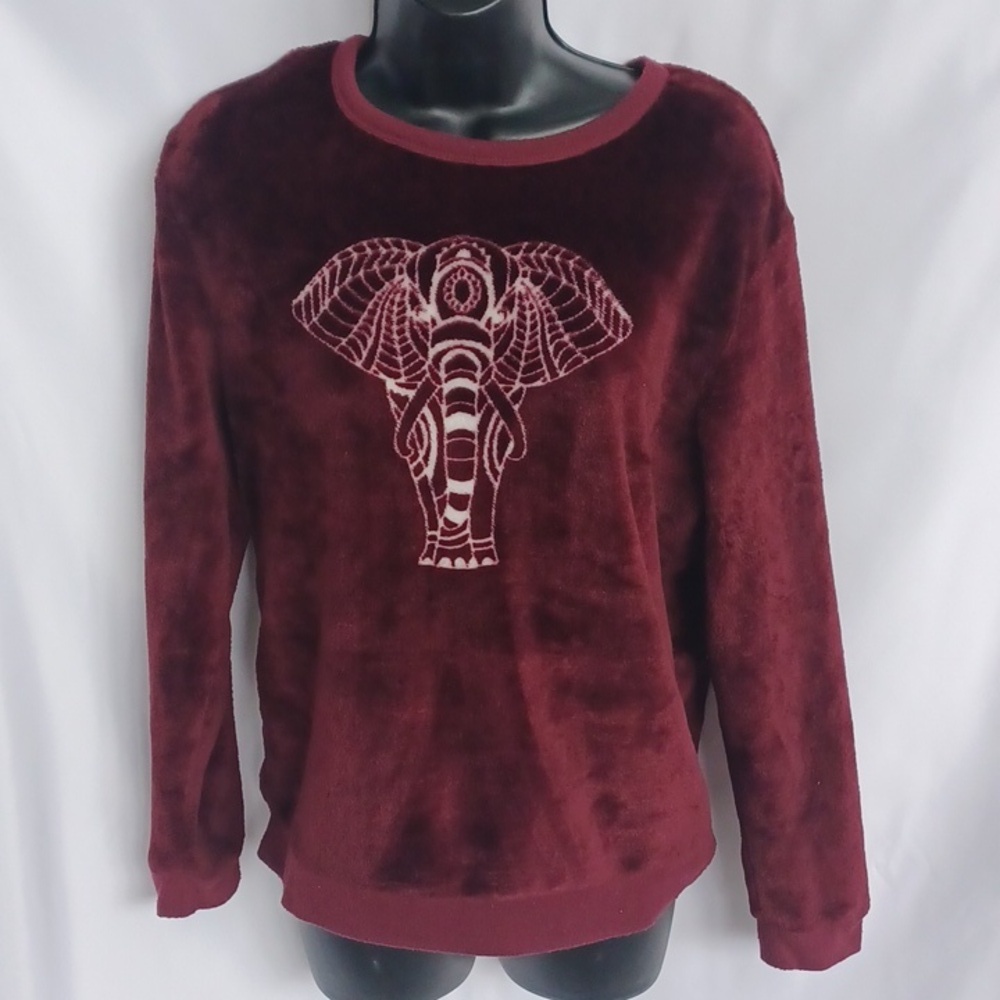 Love Tribe Burgundy Elephant Velour Pullover, M, 20" PTO, 22" L
